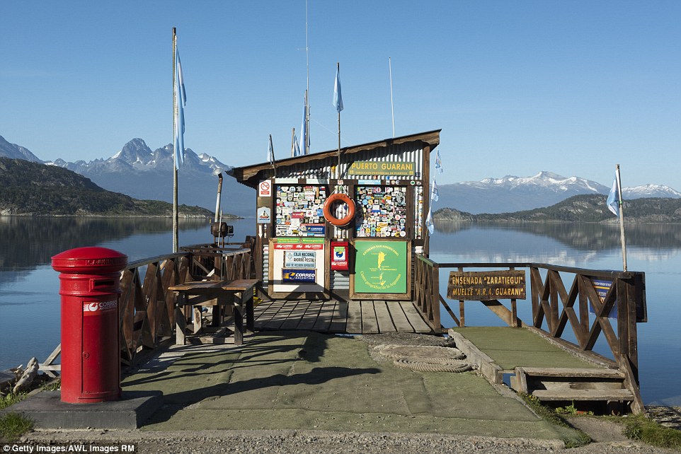 -office-in-the-Americas-Tierra-del-Fuego-Argentina.jpg