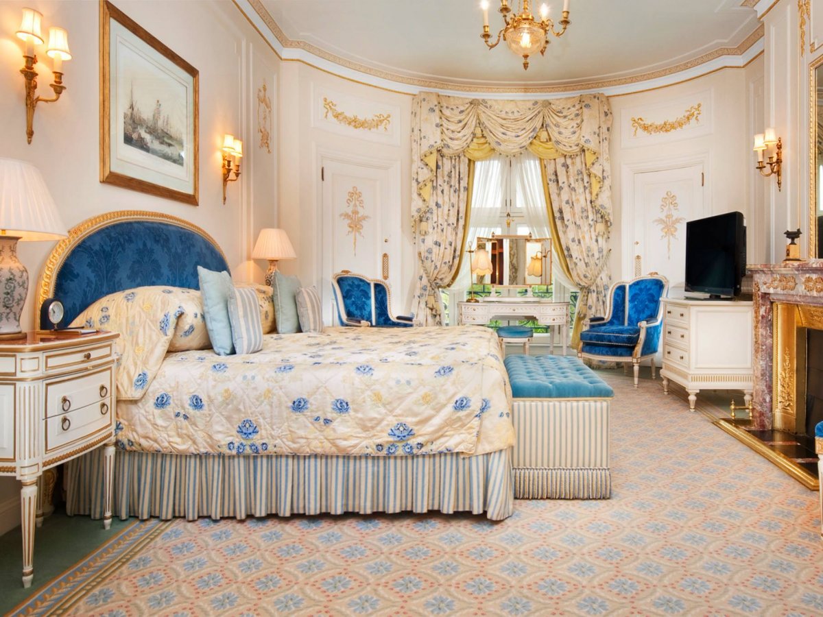 3-the-ritz-london.jpg