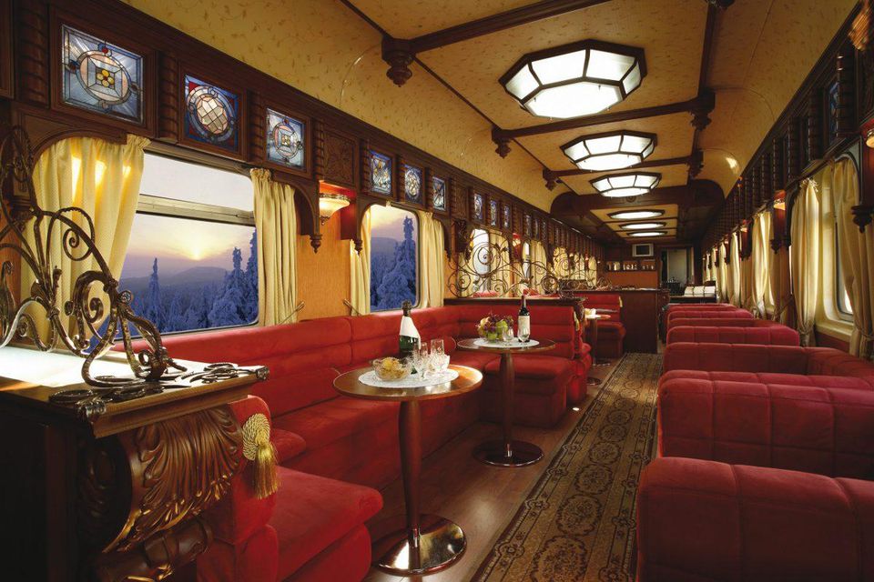 82F012FGolden-Eagle-Bar-Lounge-Car-Winter-1200x800.jpg