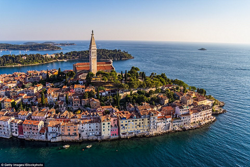 oot_of_Croatia_s_Rovinj_at_suns-a-59_1515599076123.jpg