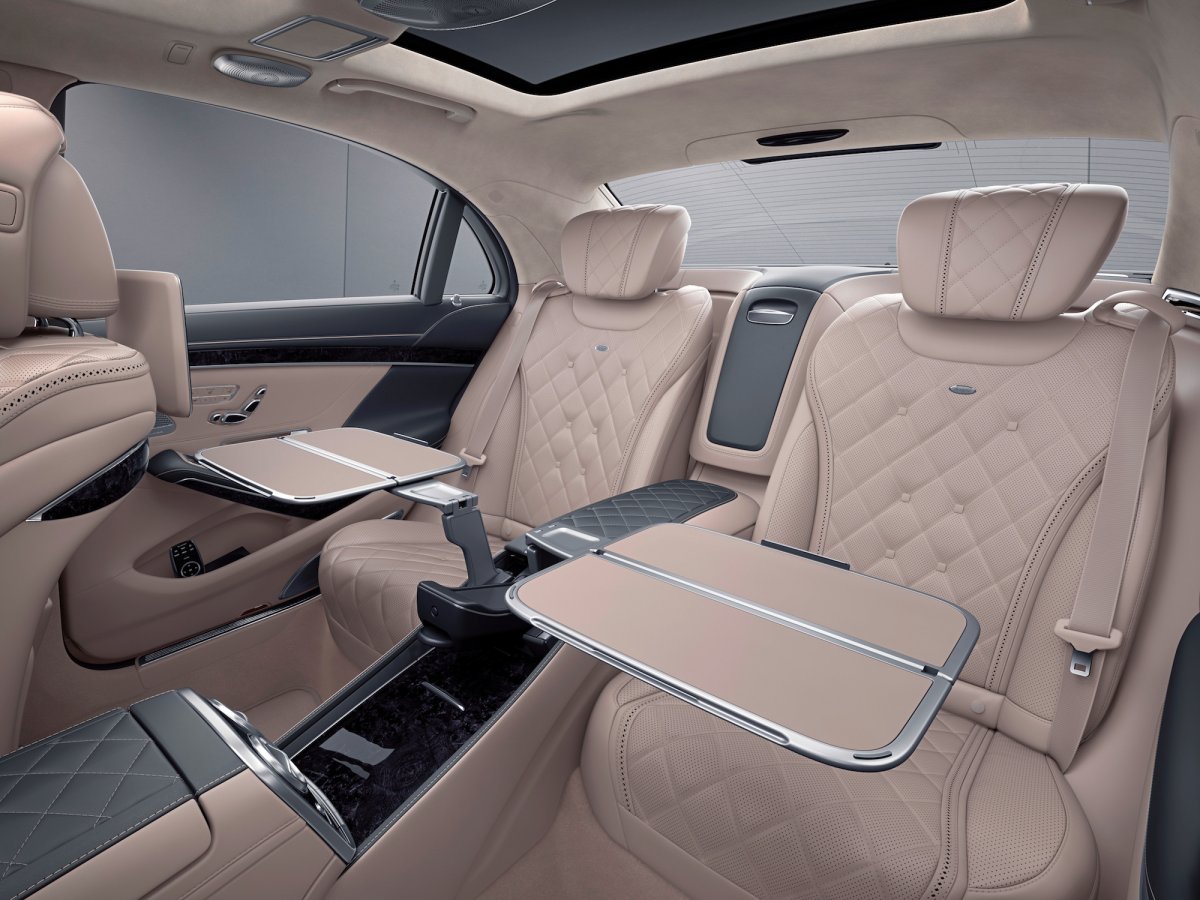 ok-inside-the-current-generation-s-class-sedan-and.jpg