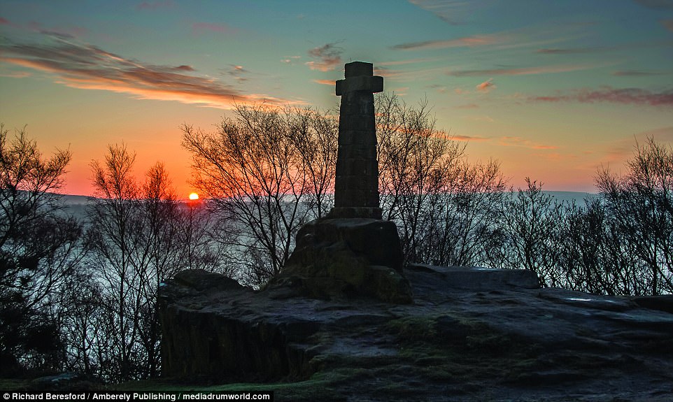 _Trust_s_striking_landmark_Well-a-25_1504601653711.jpg