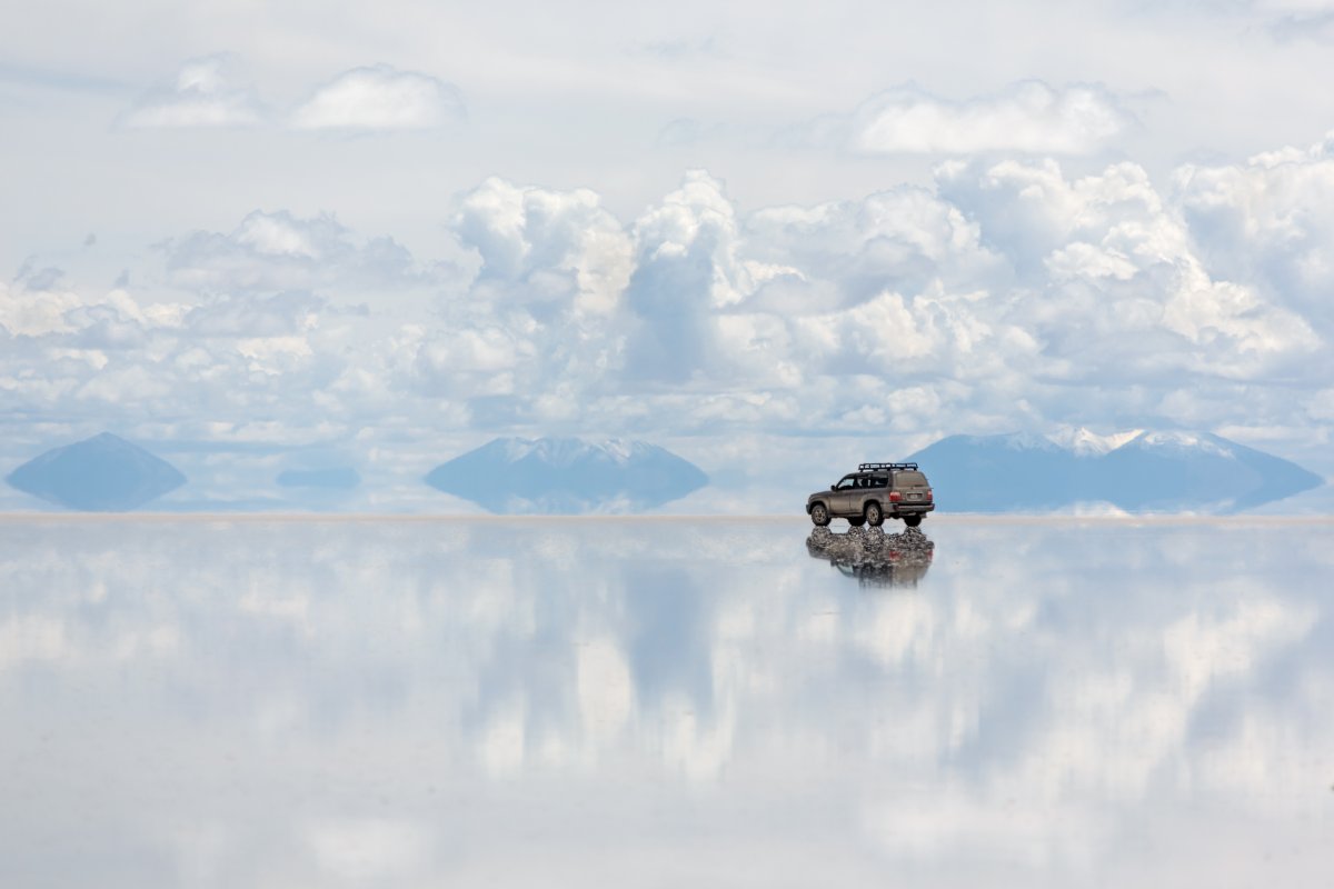 salar-de-uyuni-bolivia.jpg