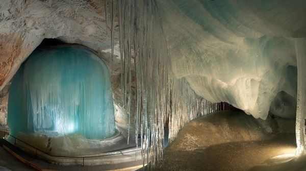 Eisriesenwelt.in_.austria1.jpg