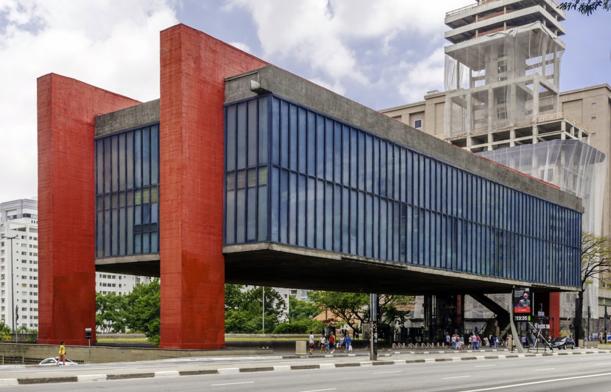 the-sao-paulo-museum-of-art-in-sao-paulo-brazil.jpg