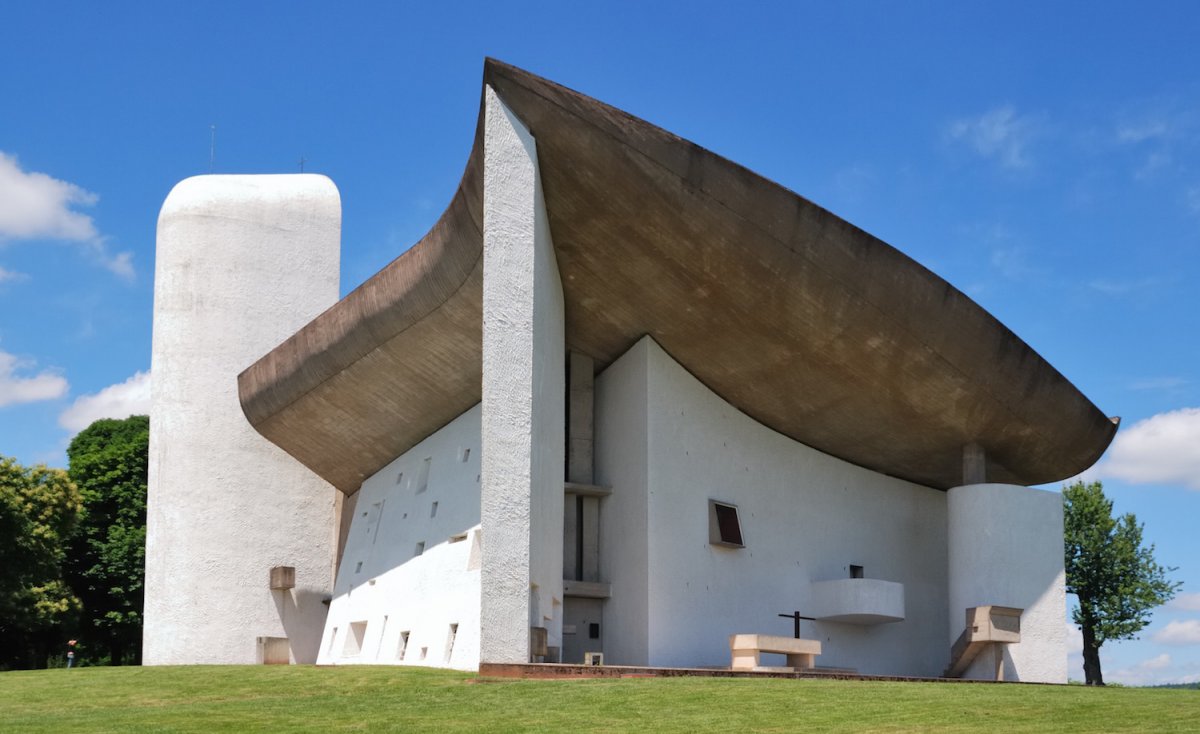 notre-dame-du-haut-in-ronchamp-france.jpg