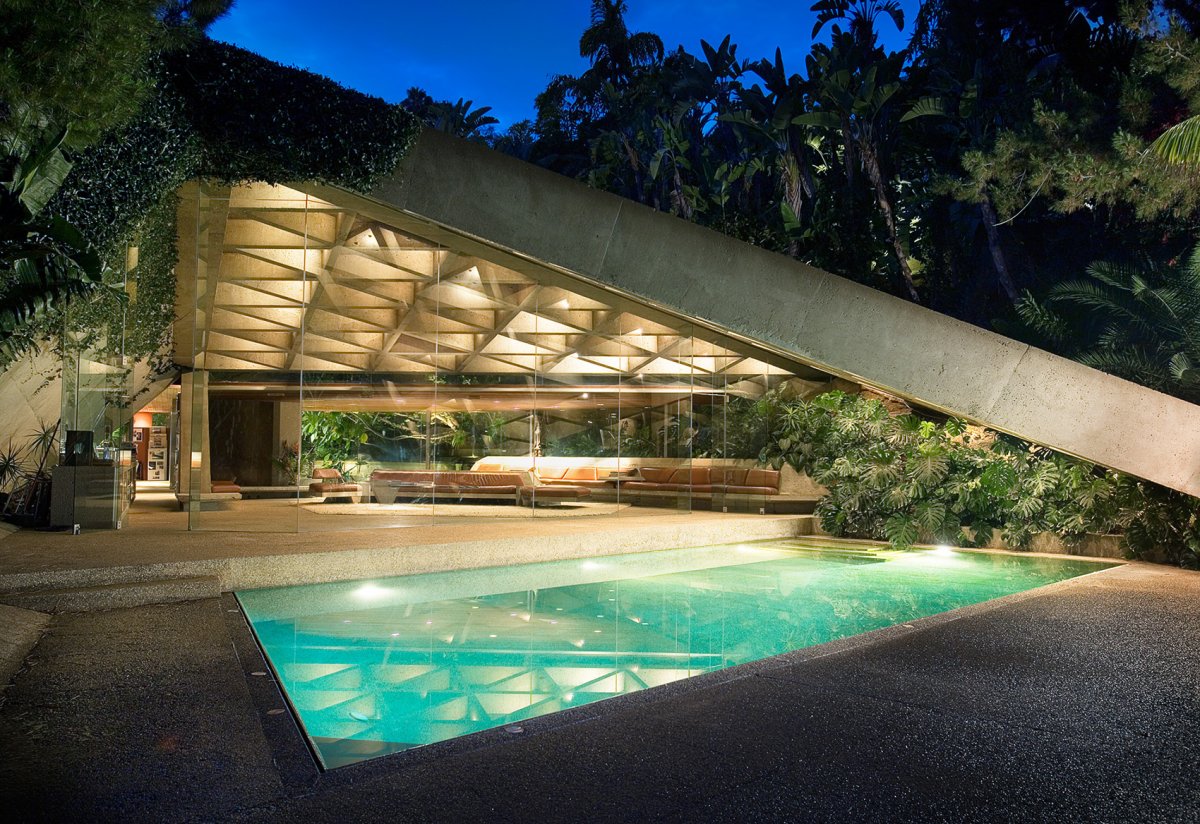 the-sheats-goldstein-residence-in-los-angeles.jpg