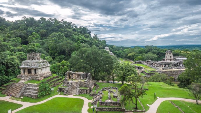 her-inland-are-the-mayan-ruins-of-palenque-690x388.jpg