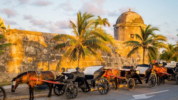 cartagena-colombia-690x388.jpg