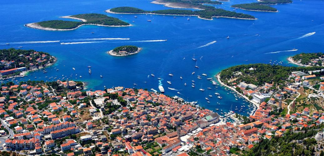 Hvar-has-a-very-mild-Mediterranean-climate.jpg