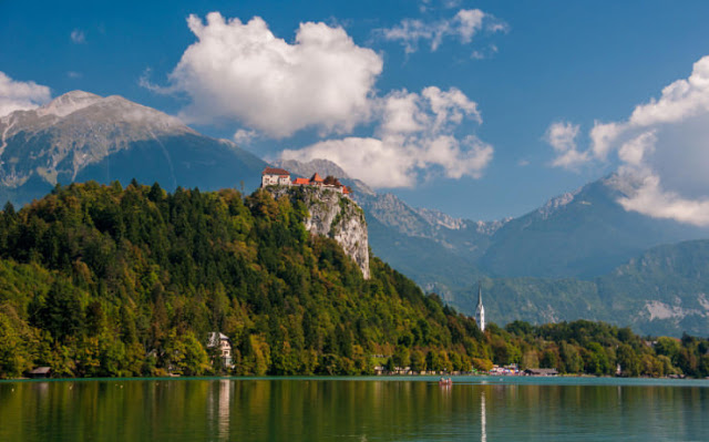 Lake-Bled-Photo-by-Vlado-Ferencic-740x461.jpg