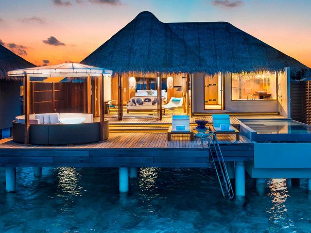 mv-w-retreat-amp-spa-Maldives-hotel5.jpg