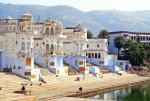 Pushkar-is-a-sleepy-little-holy-town-that-attracts-a-lot-of-backpackers-and-hippie-types..jpg