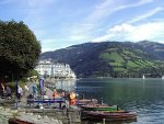 Seasidewalk-Of-The-Town-Zell-am-See.jpg