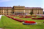 Schonbrunn-Palace-2.jpg