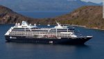 161007205931-03-best-luxury-refurbishment-2016-cruise-critic-editors-picks-awards-exlarge-169.jpe